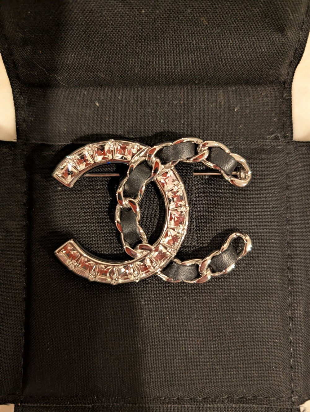 CHANEL 2019 Lambskin Baguette Crystal CC Brooch Black Silver